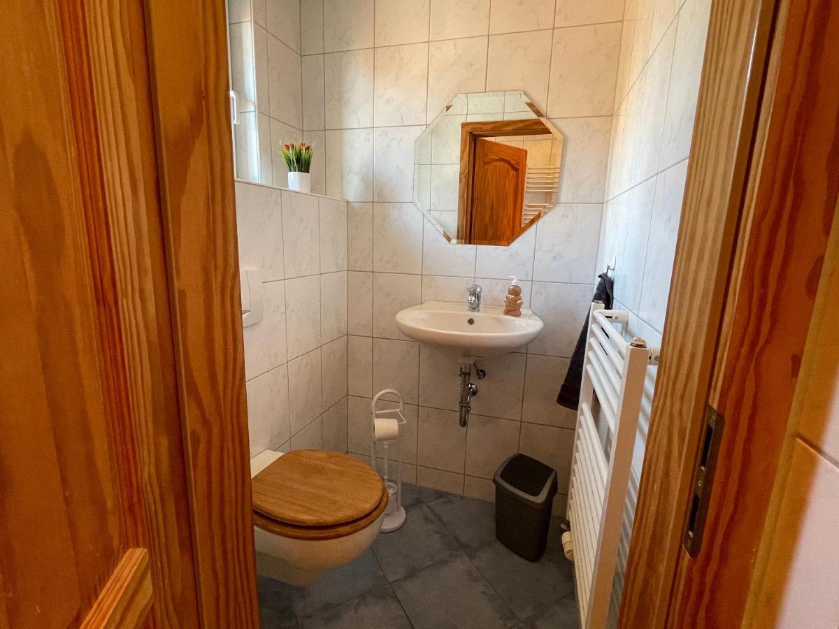 Ferienwohnung Zum Riesenloeffel Arnstadt Esterno foto